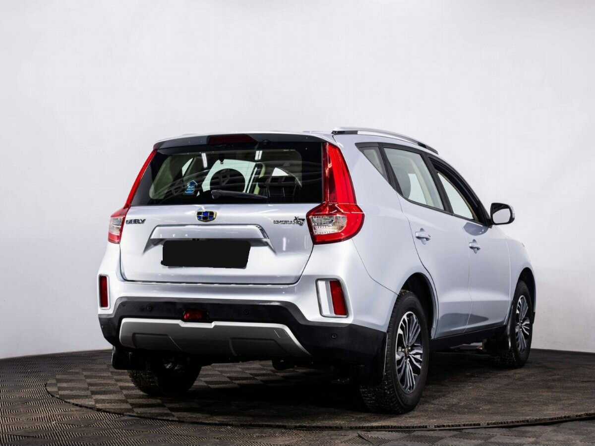 Купить Geely Emgrand X7 с пробегом. Фото: #5