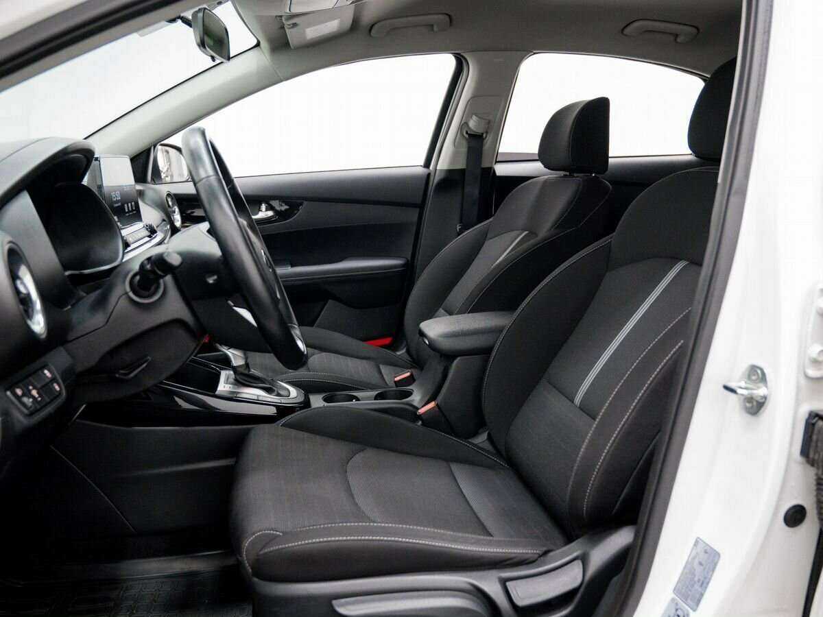 Купить Kia Cerato с пробегом. Фото: #13
