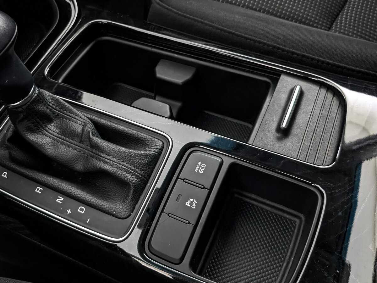 Купить Kia Sorento с пробегом. Фото: #26