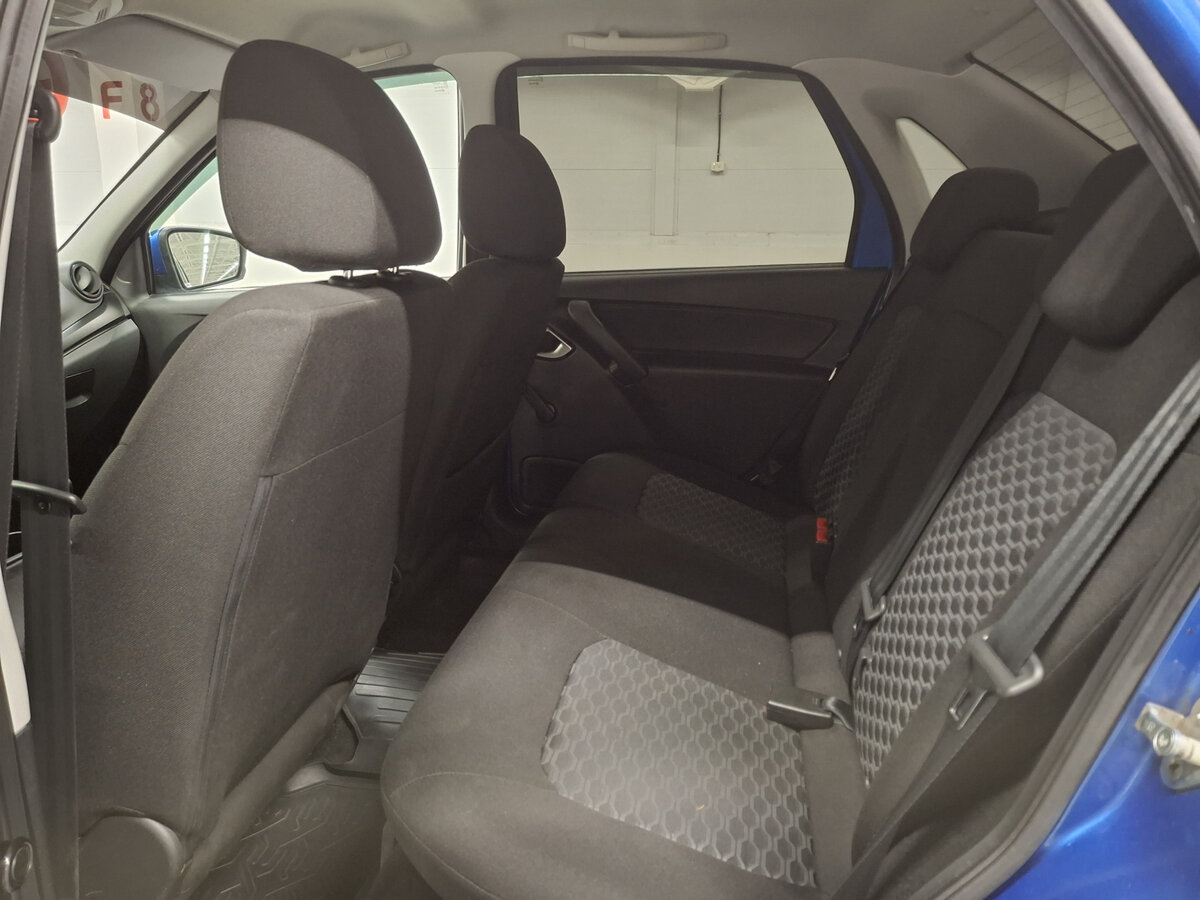 Купить Lada (ВАЗ) Granta с пробегом. Фото: #11