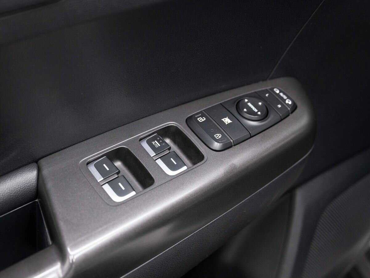 Купить Kia Sportage с пробегом. Фото: #15