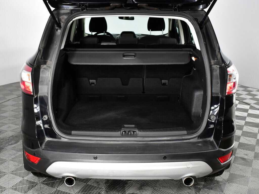 Купить Ford Kuga с пробегом. Фото: #15