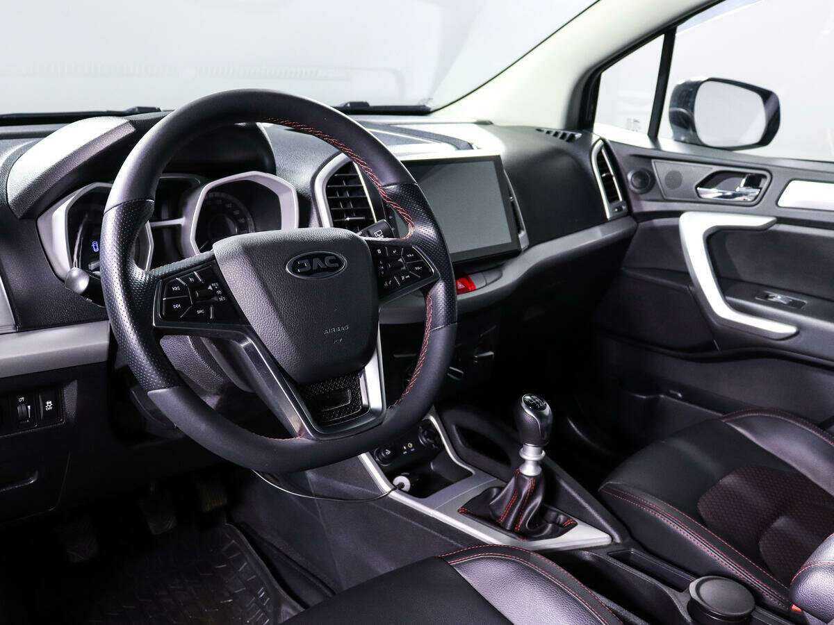 Купить JAC S3 с пробегом. Фото: #11