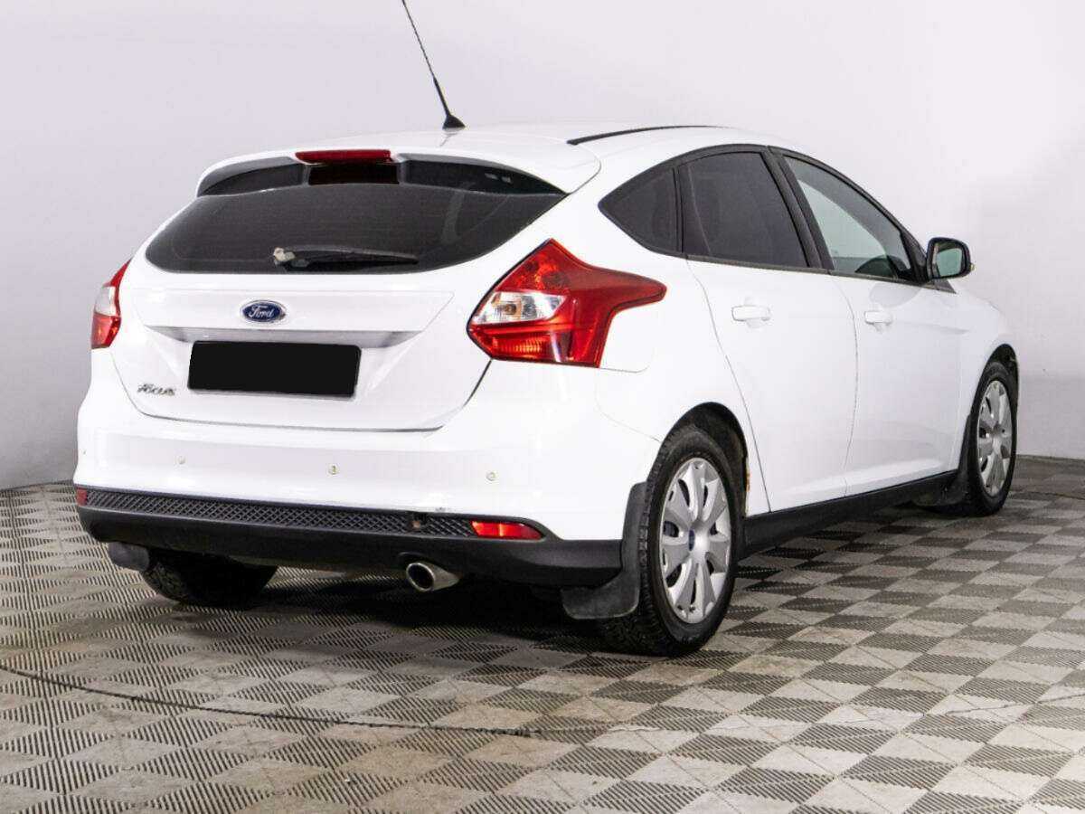 Купить Ford Focus с пробегом. Фото: #4