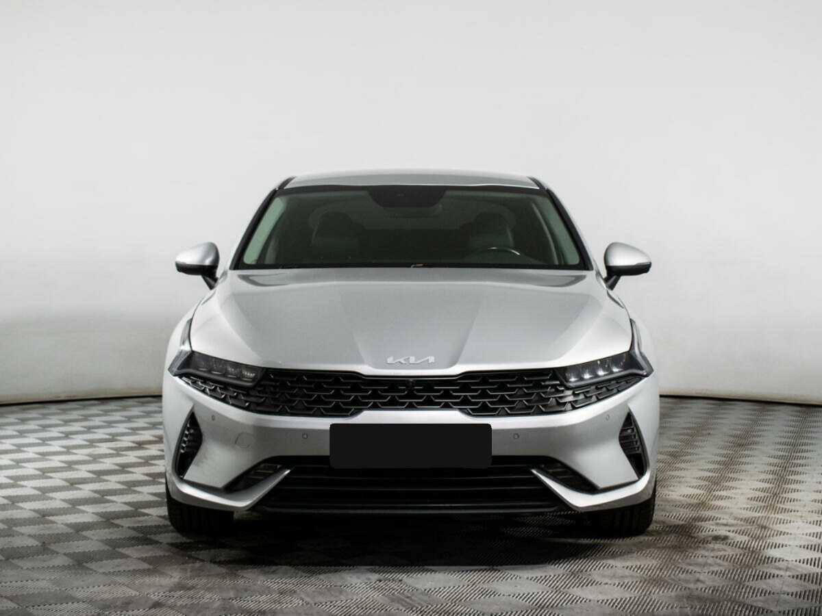 Купить Kia K5 с пробегом. Фото: #1