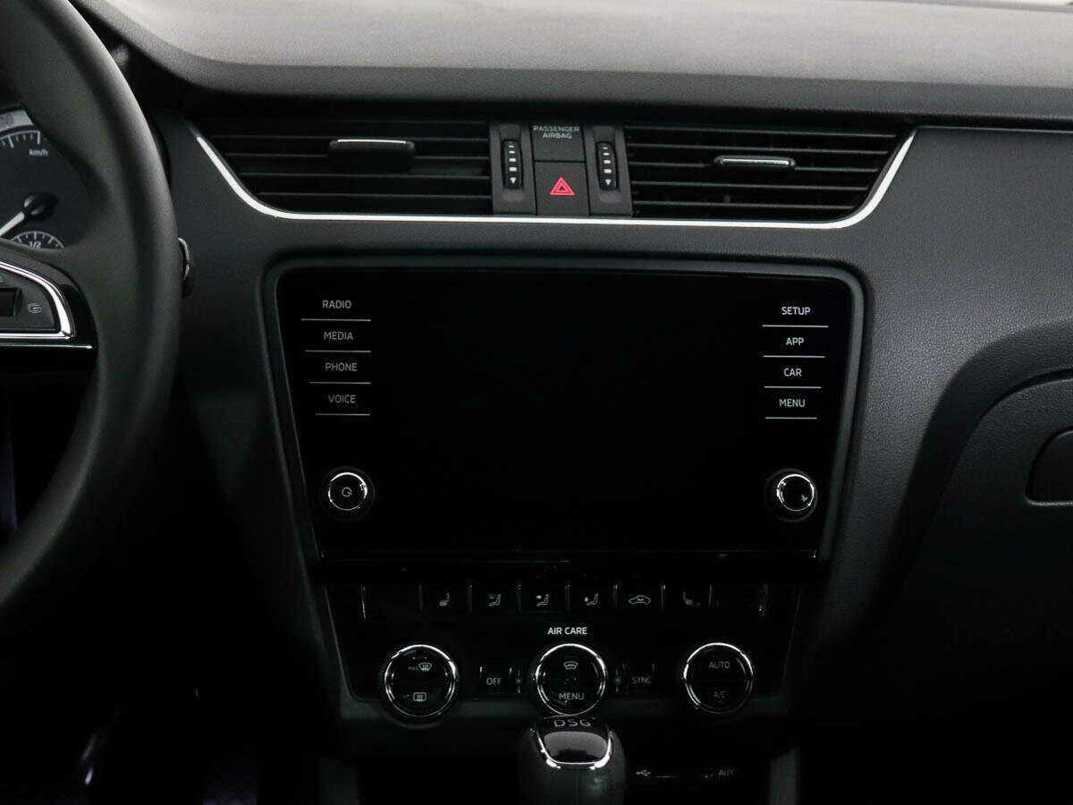 Купить Skoda Octavia с пробегом. Фото: #9