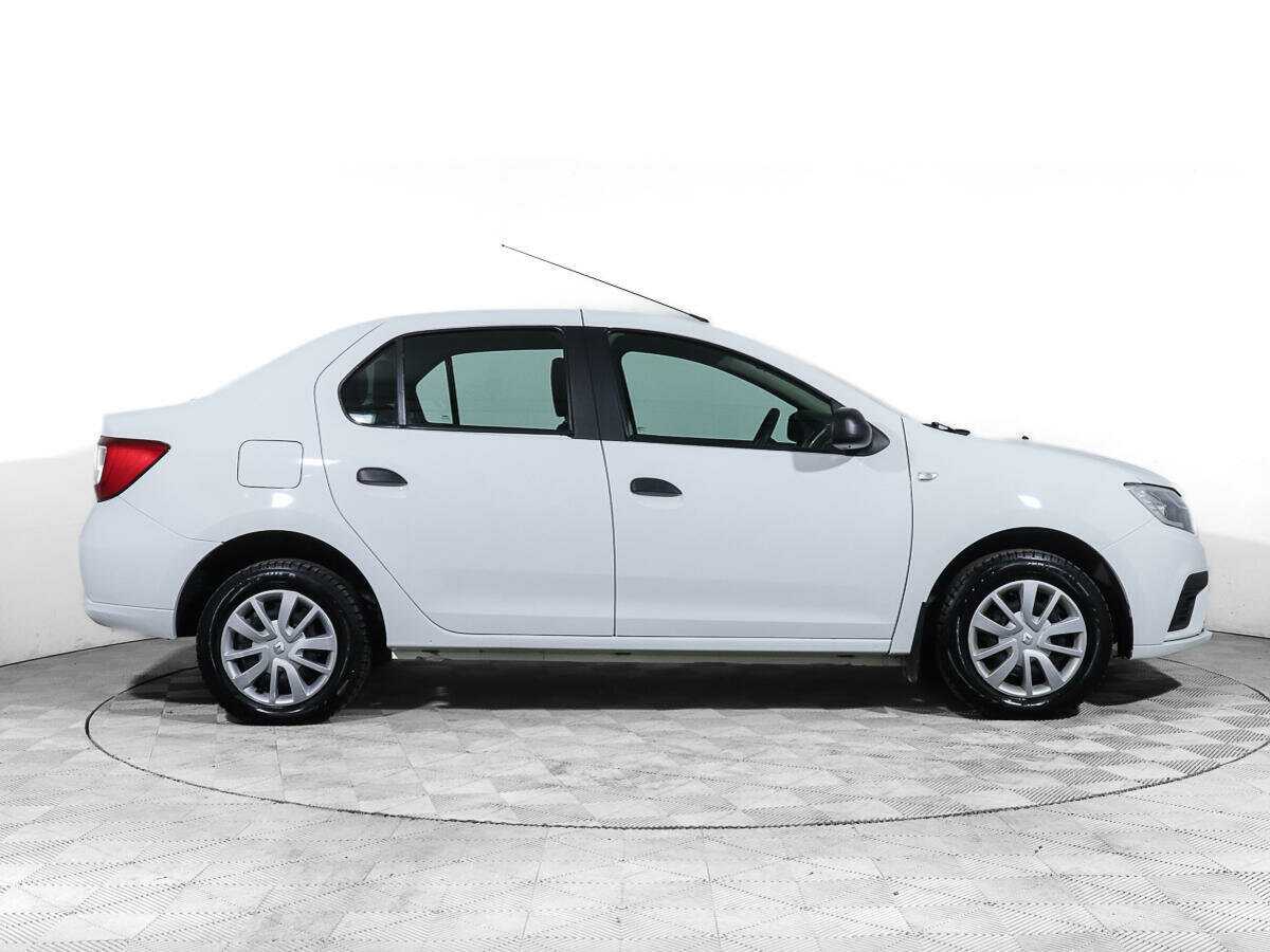 Купить Renault Logan с пробегом. Фото: #2