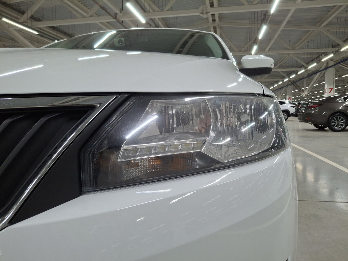 Купить Skoda Rapid с пробегом. Фото: #15