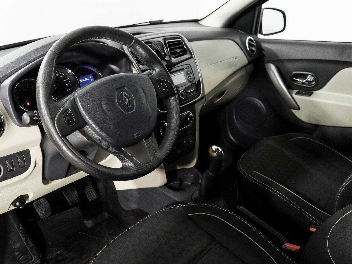 Купить Renault Logan с пробегом. Фото: #8