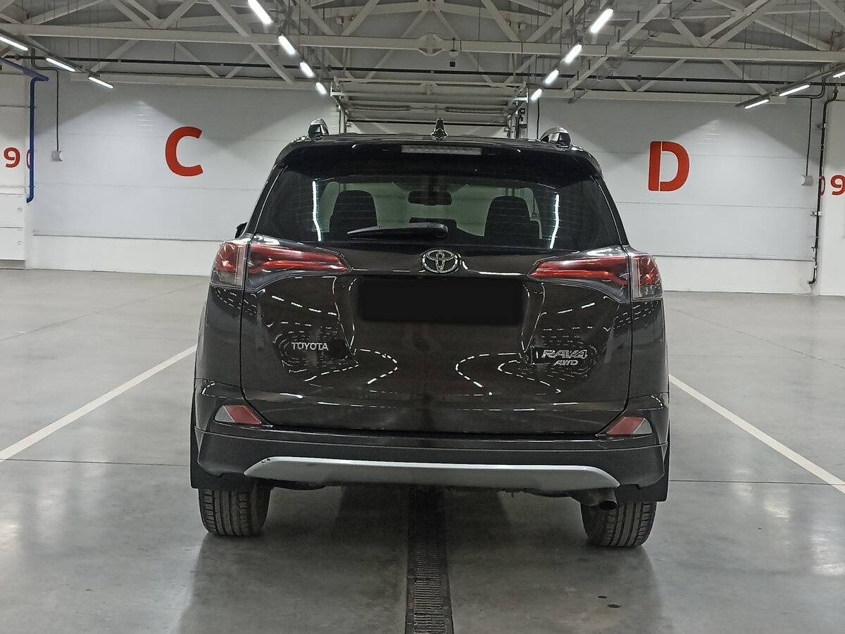 Купить Toyota RAV4 с пробегом. Фото: #5