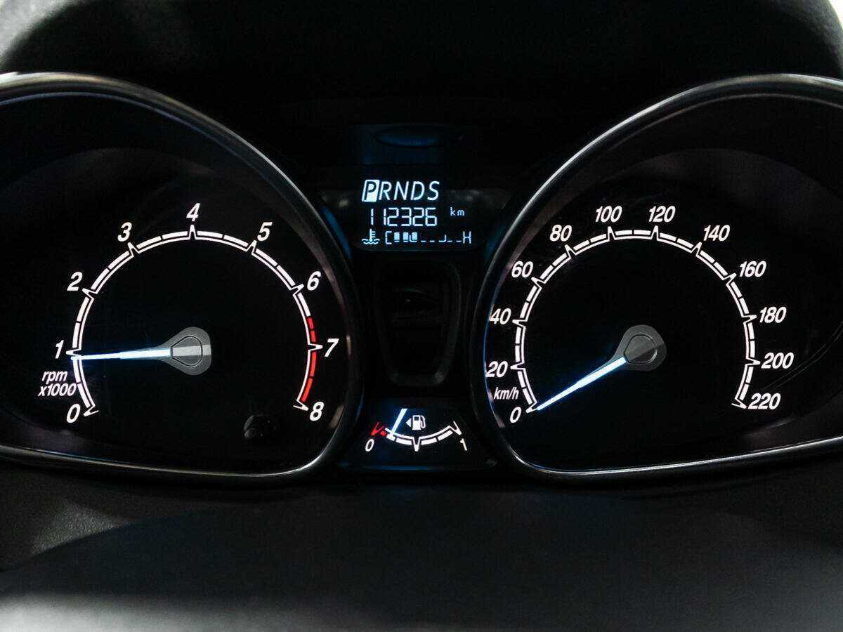 Купить Ford Fiesta с пробегом. Фото: #11