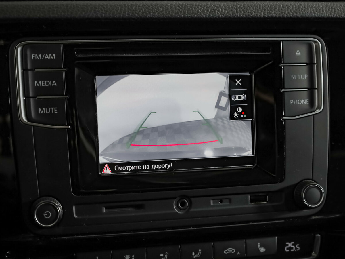 Купить Volkswagen Jetta с пробегом. Фото: #14