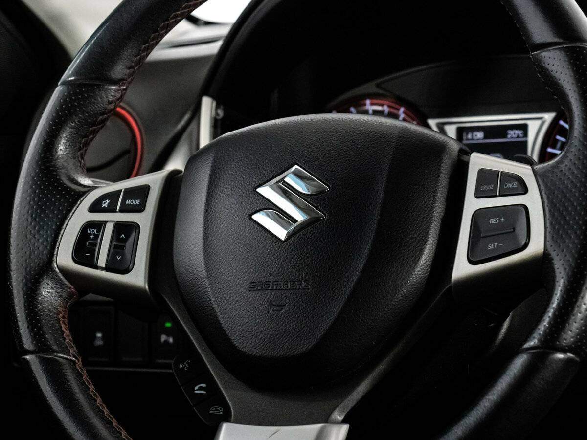 Купить Suzuki Vitara с пробегом. Фото: #9
