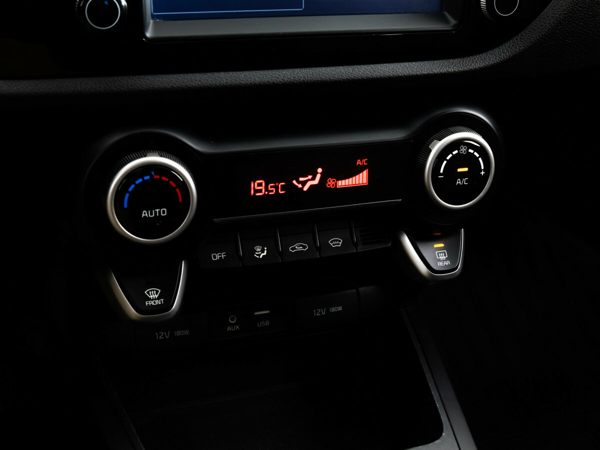 Купить Kia Rio с пробегом. Фото: #12