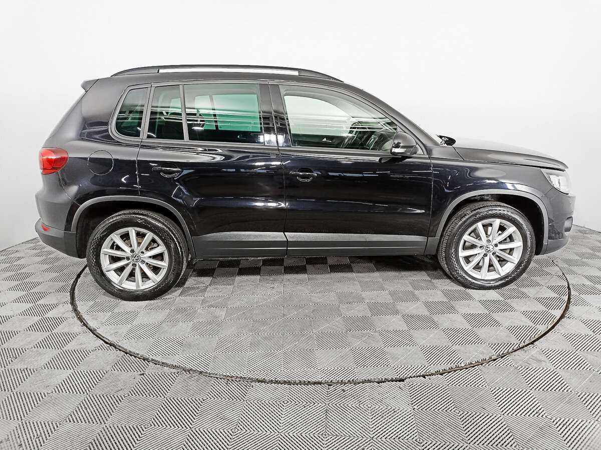 Купить Volkswagen Tiguan с пробегом. Фото: #3