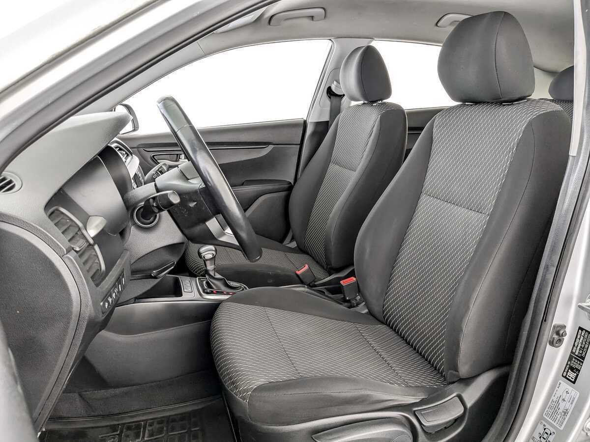 Купить Kia Rio с пробегом. Фото: #17