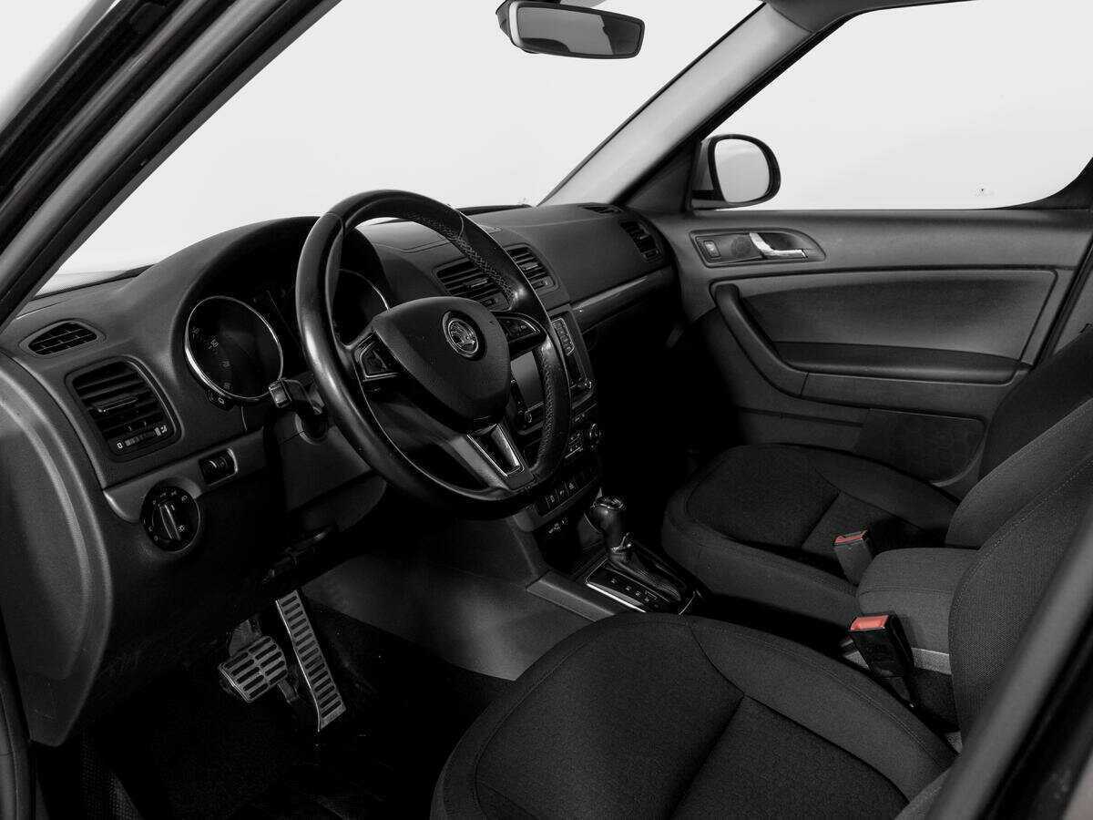Купить Skoda Yeti с пробегом. Фото: #15