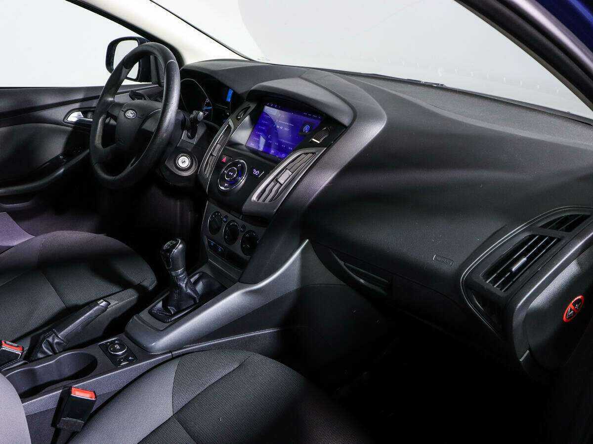 Купить Ford Focus с пробегом. Фото: #8
