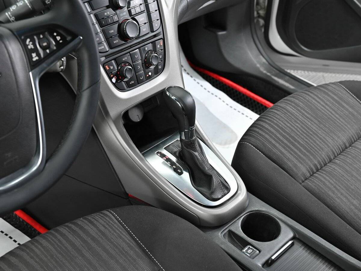 Купить Opel Astra с пробегом. Фото: #10