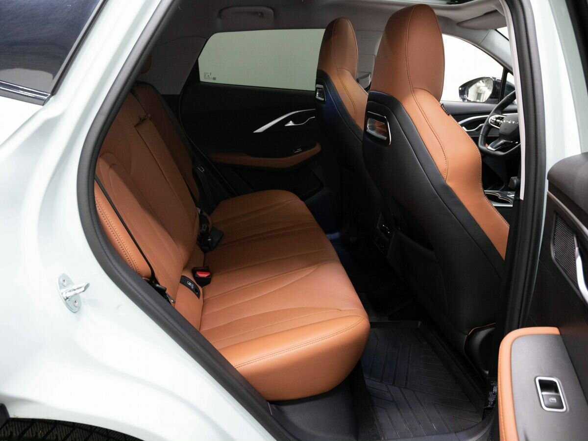 Купить OMODA C5 с пробегом. Фото: #9