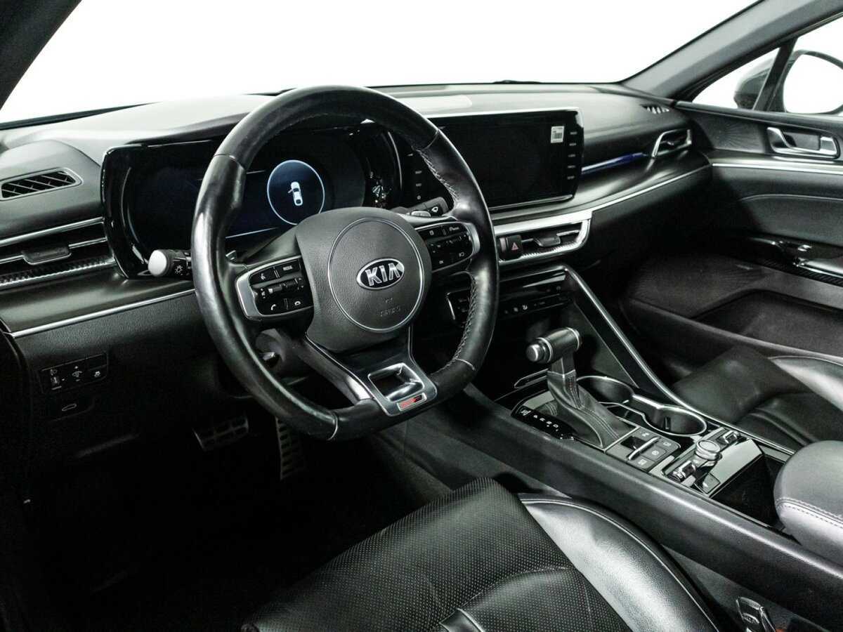 Купить Kia K5 с пробегом. Фото: #10