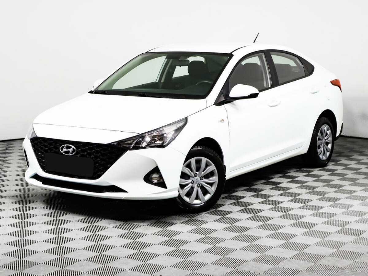 Купить Hyundai Solaris с пробегом. Фото: #0