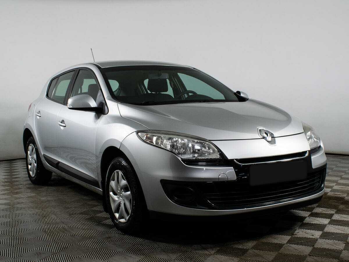Купить Renault Megane с пробегом. Фото: #2