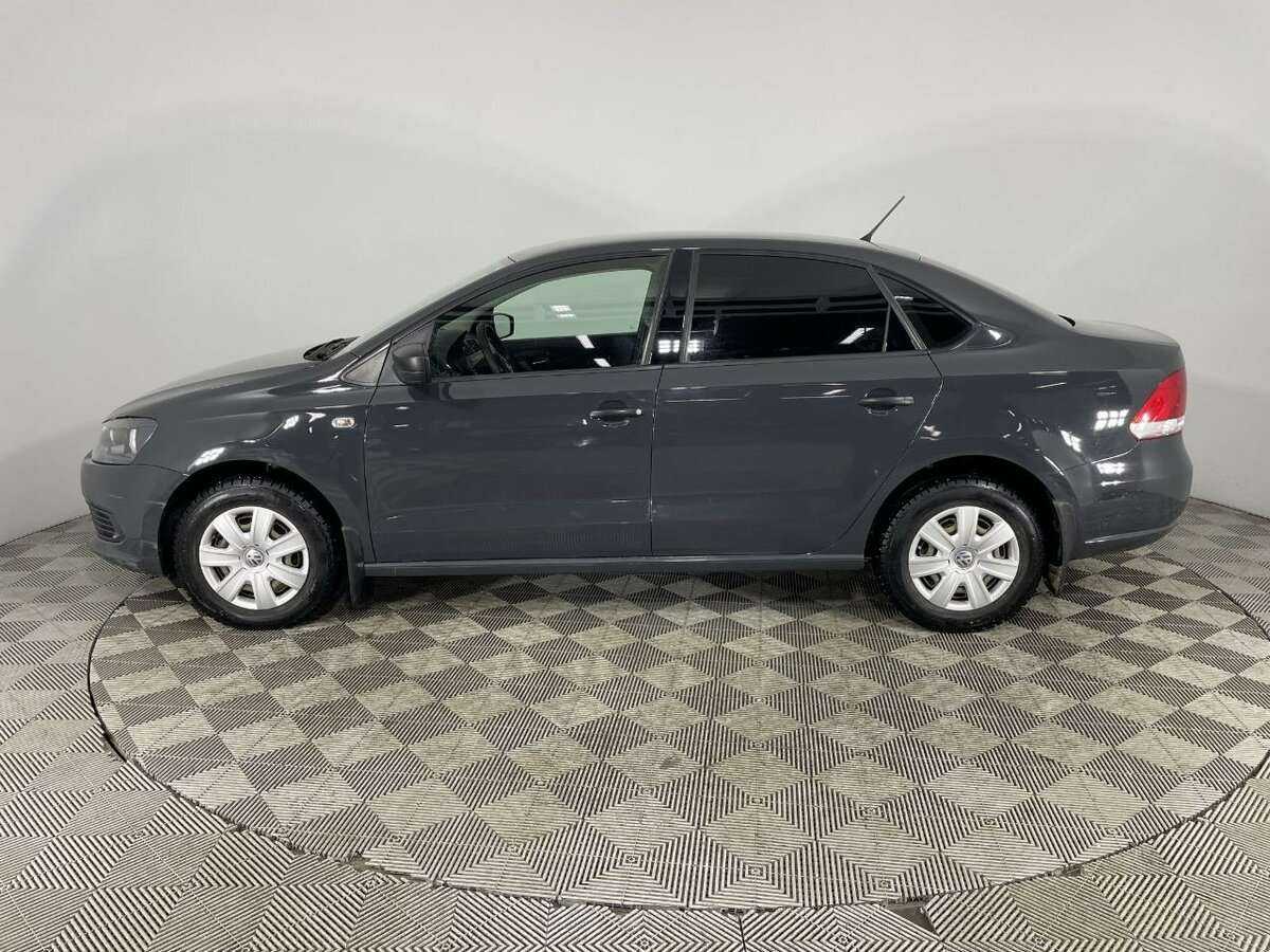 Купить Volkswagen Polo с пробегом. Фото: #4