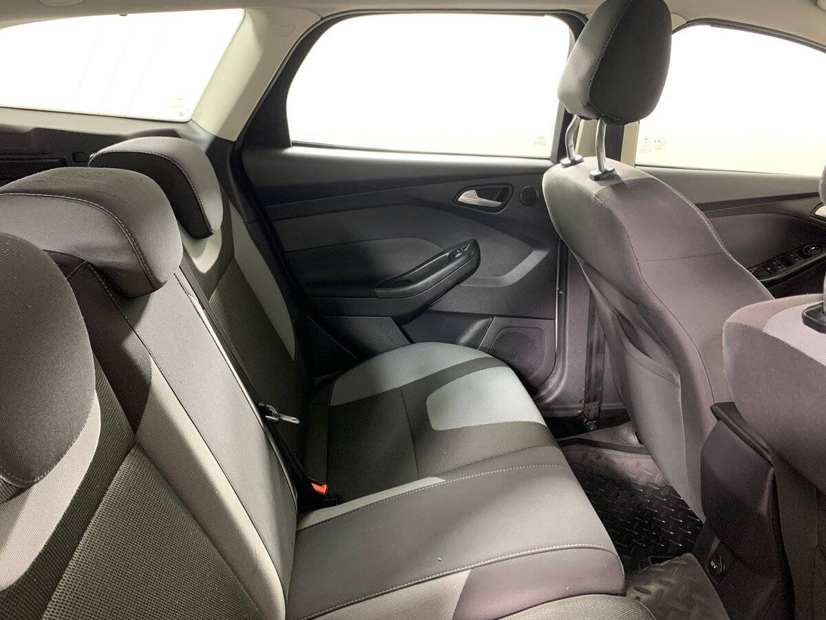 Купить Ford Focus с пробегом. Фото: #15