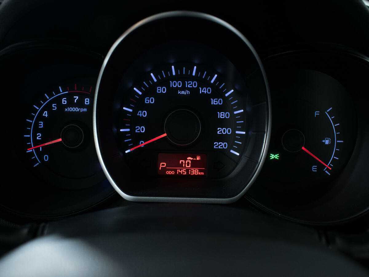 Купить Kia Rio с пробегом. Фото: #10