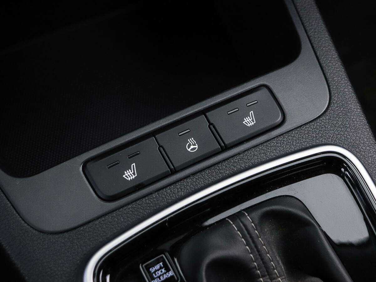 Купить Kia Rio с пробегом. Фото: #15