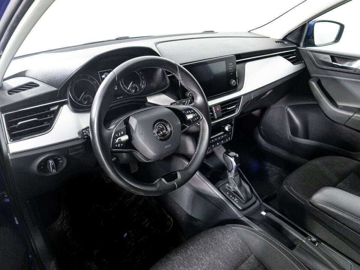 Купить Skoda Rapid с пробегом. Фото: #10