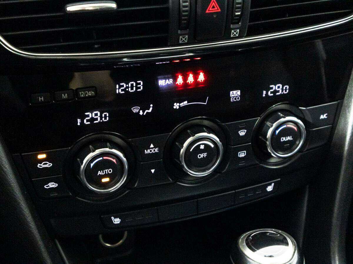 Купить Mazda 6 с пробегом. Фото: #14
