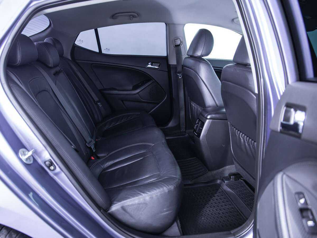 Купить Kia Optima с пробегом. Фото: #18