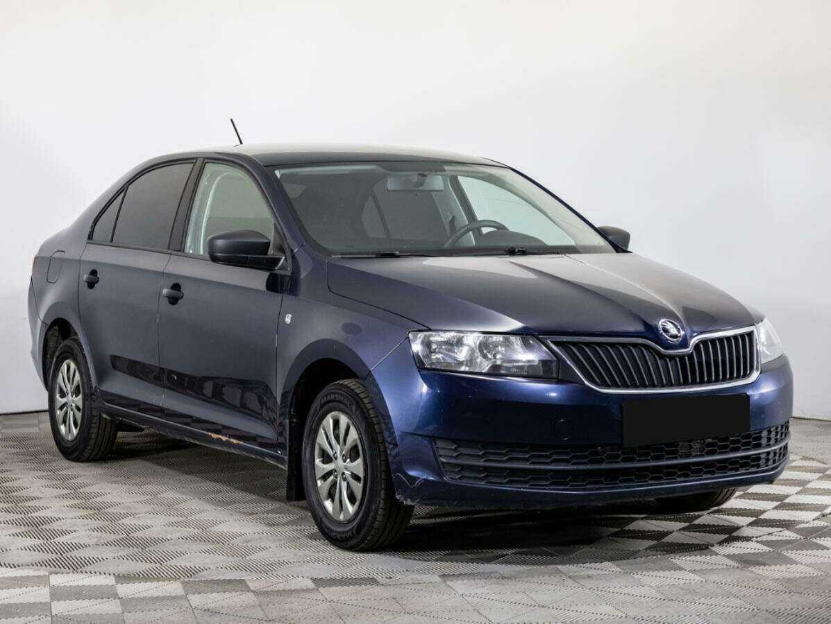 Купить Skoda Rapid с пробегом. Фото: #2