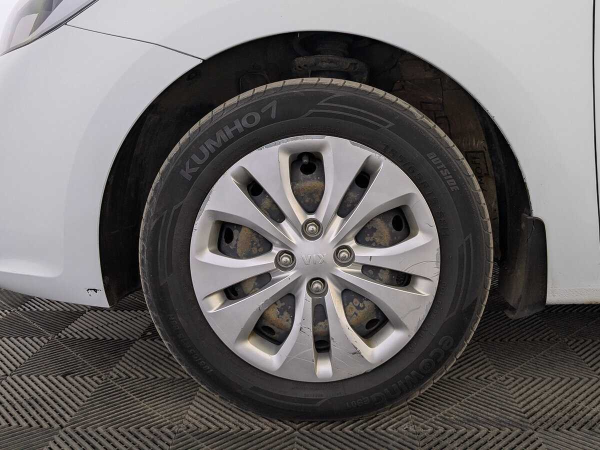 Купить Kia Rio с пробегом. Фото: #11