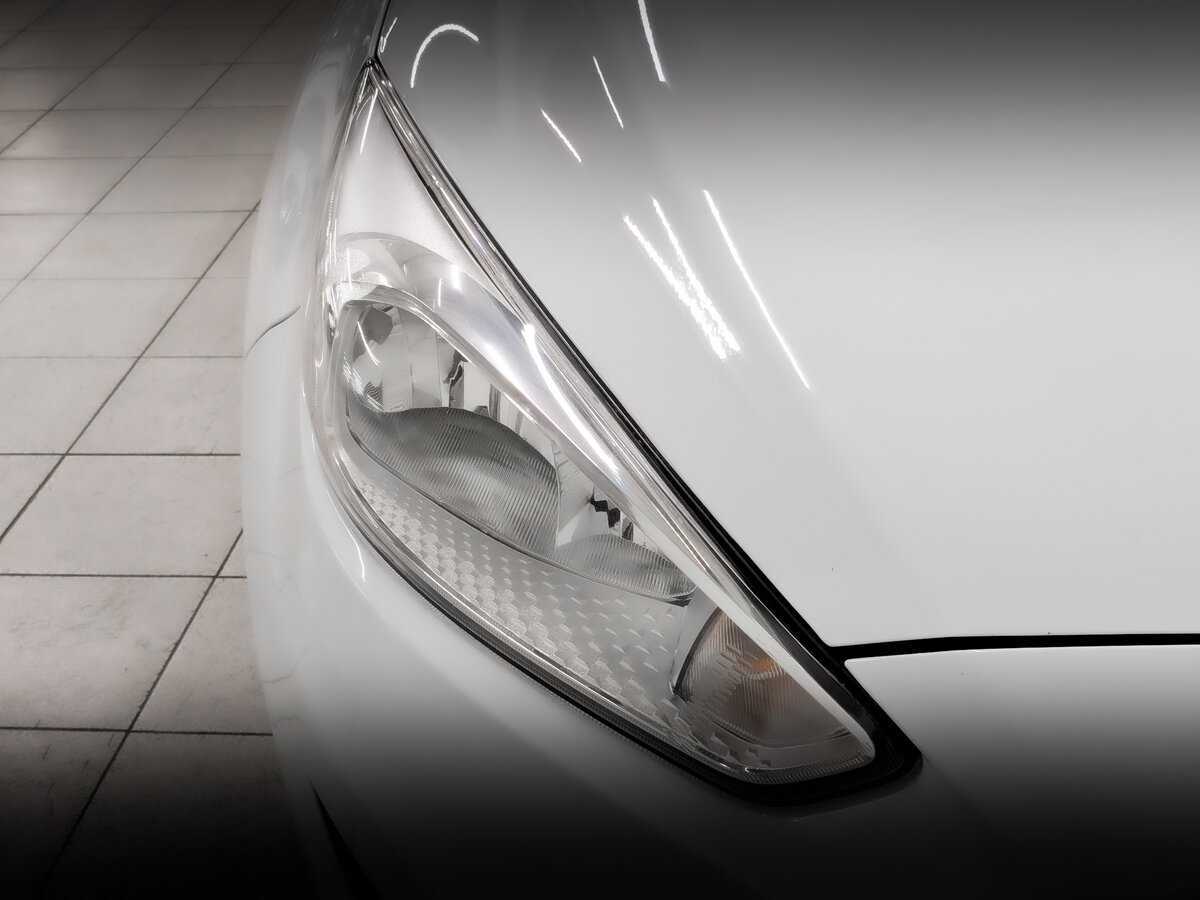 Купить Ford Focus с пробегом. Фото: #16