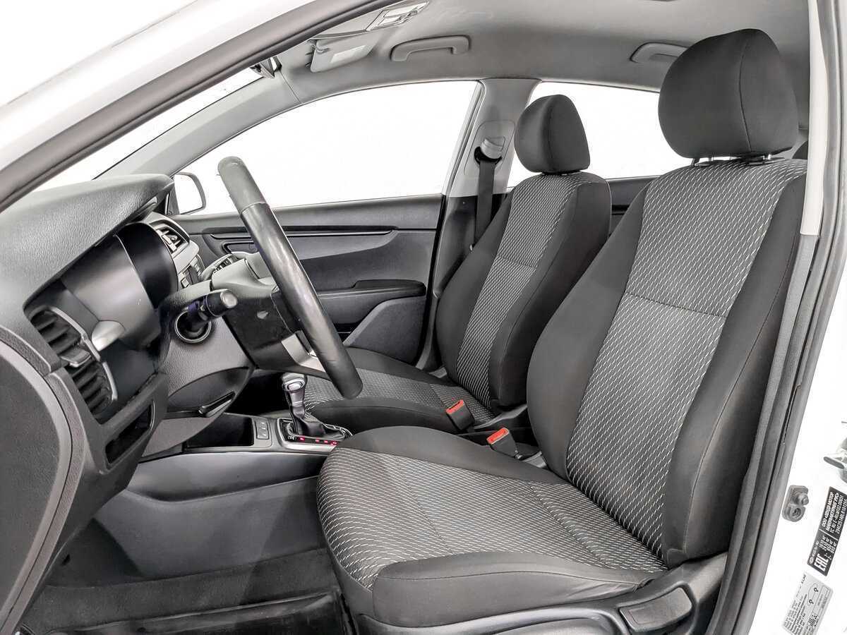 Купить Kia Rio с пробегом. Фото: #17