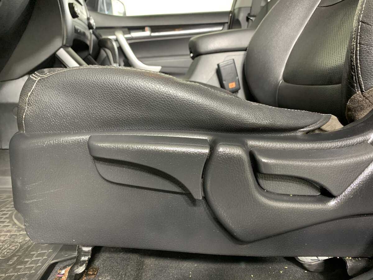 Купить Kia Sorento с пробегом. Фото: #16