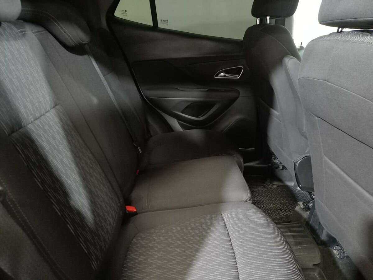 Купить Opel Mokka с пробегом. Фото: #10