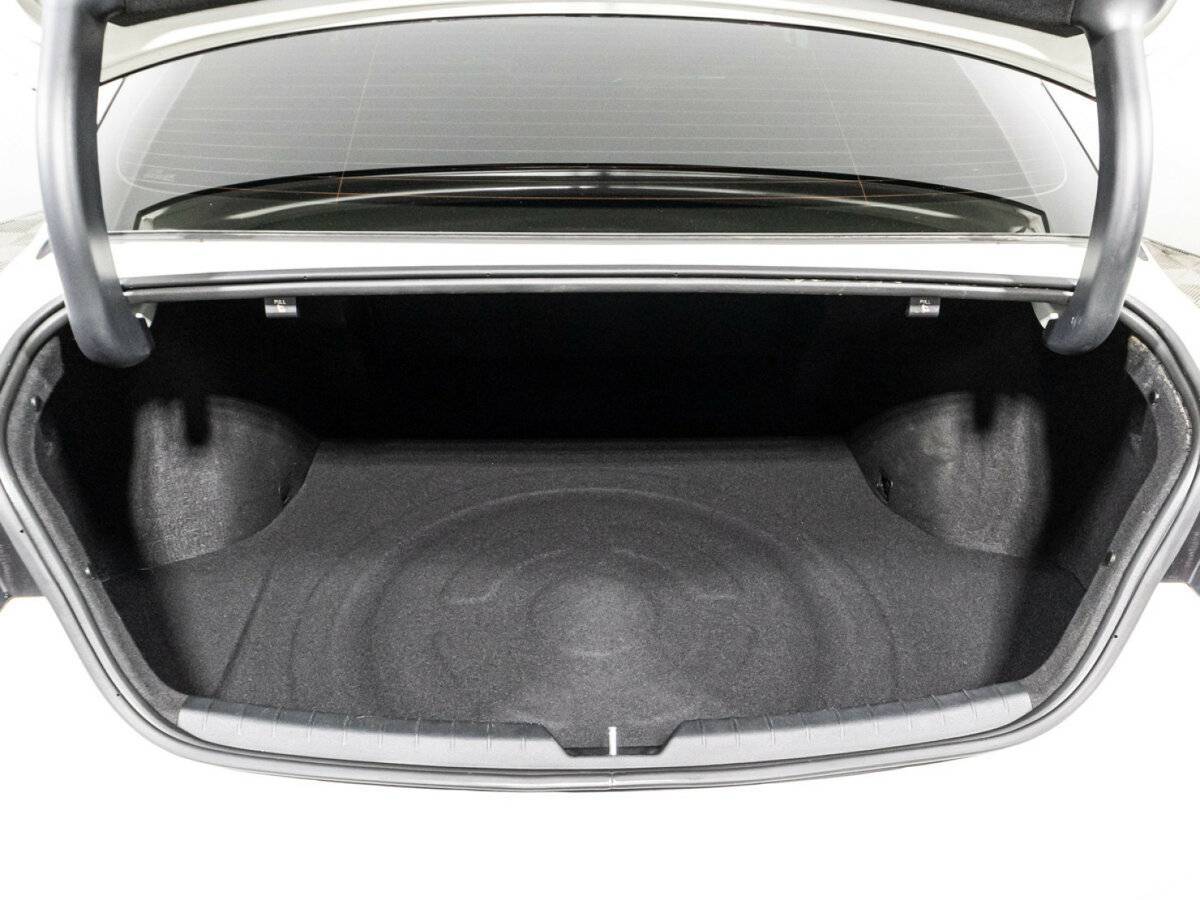 Купить Kia K5 с пробегом. Фото: #23