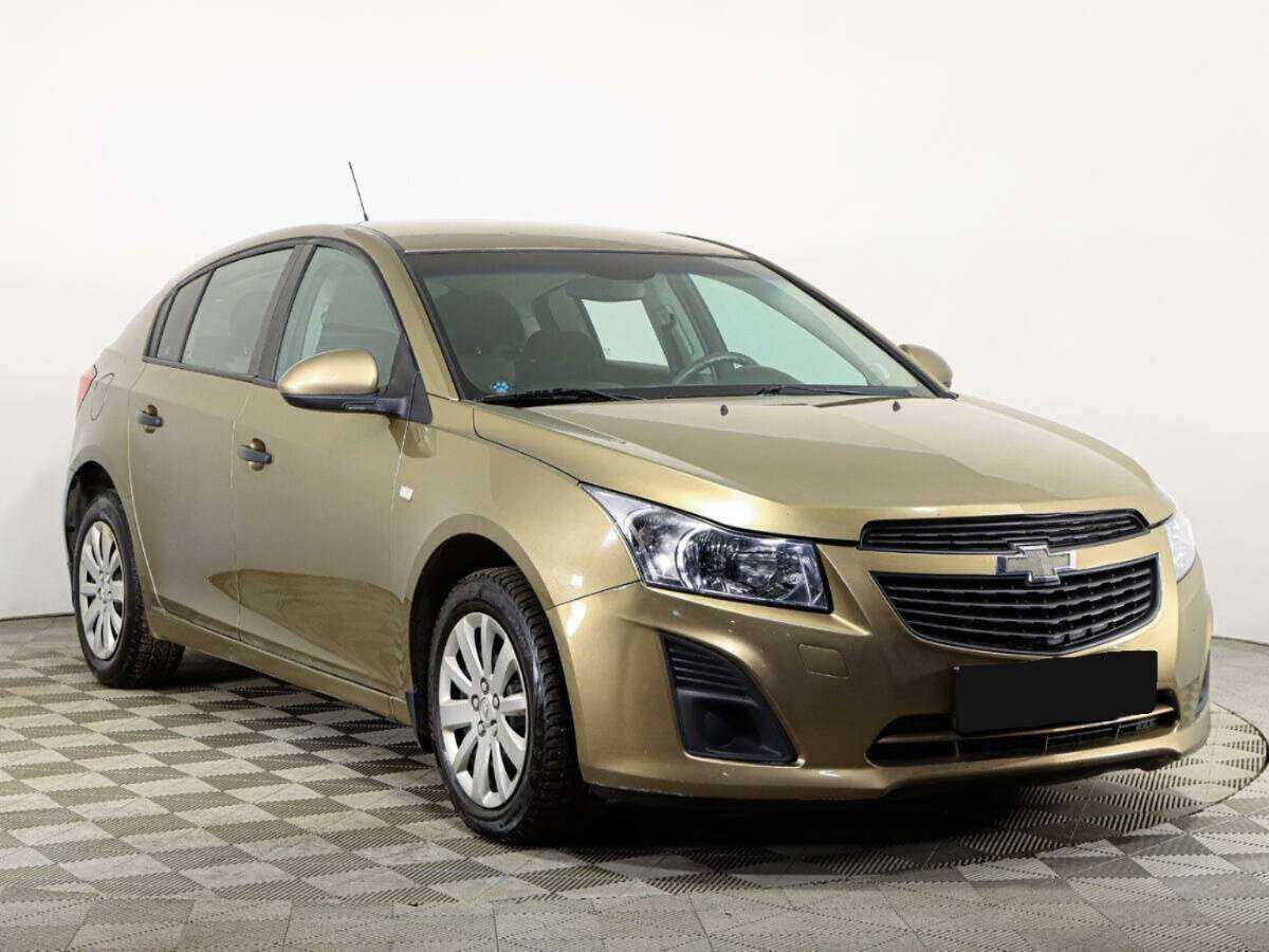 Купить Chevrolet Cruze с пробегом. Фото: #2