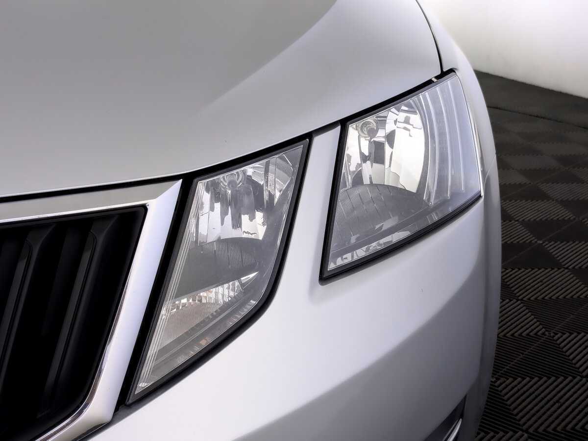 Купить Skoda Octavia с пробегом. Фото: #16