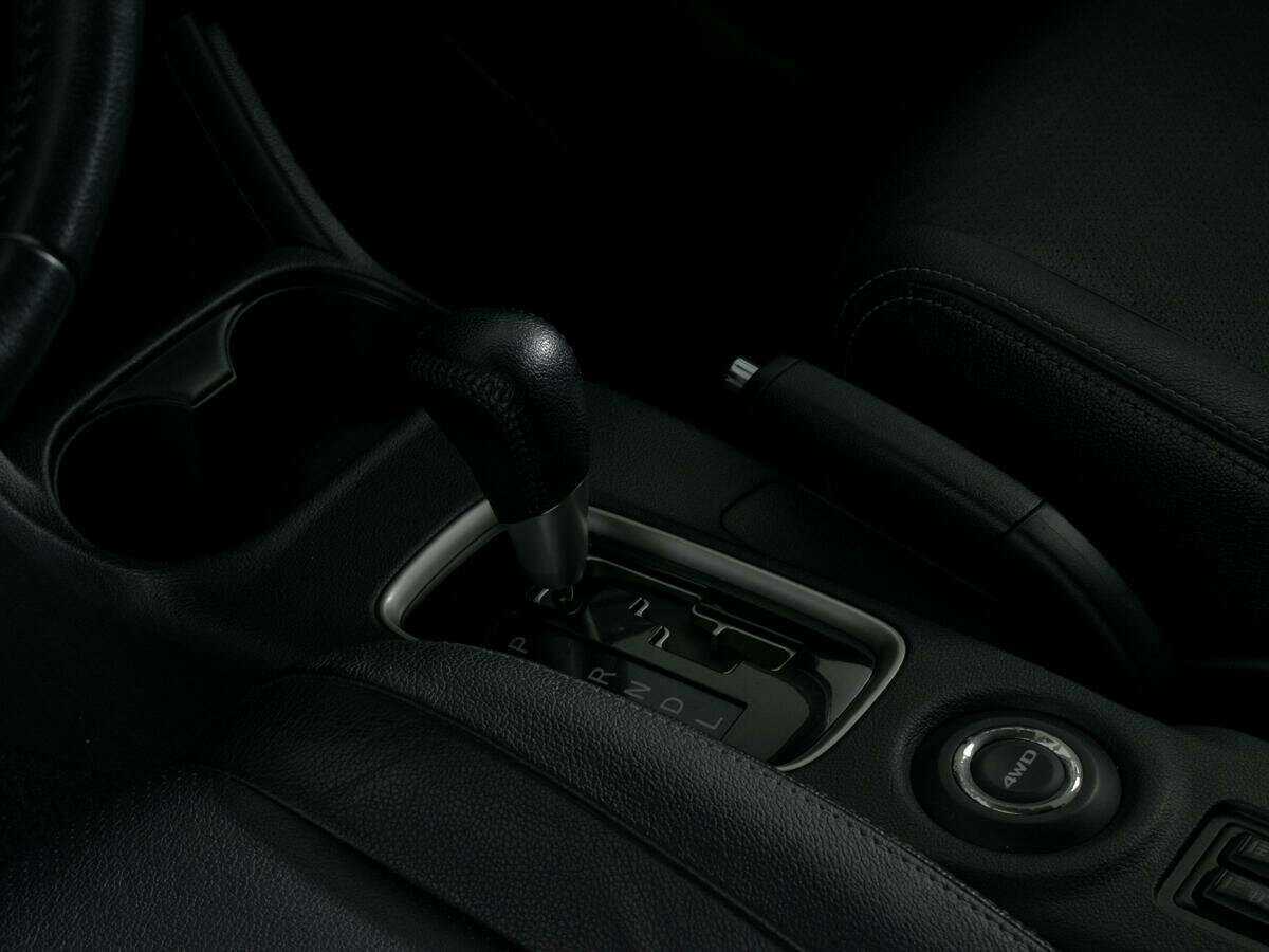 Купить Mitsubishi Outlander с пробегом. Фото: #14