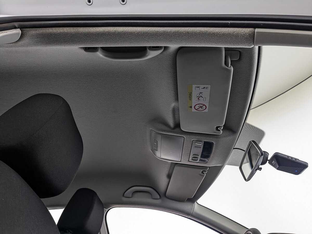 Купить Skoda Rapid с пробегом. Фото: #19