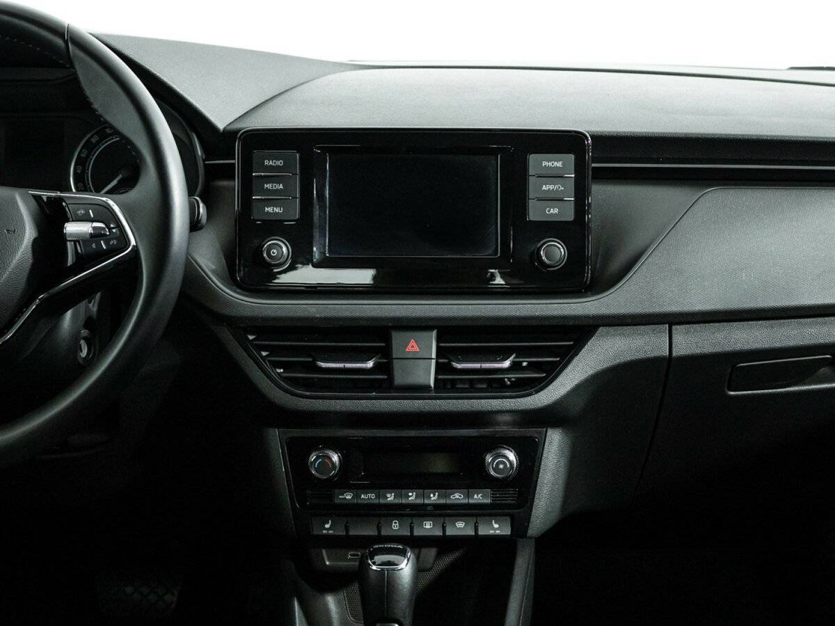 Купить Skoda Rapid с пробегом. Фото: #13