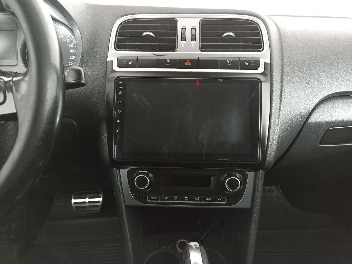 Купить Volkswagen Polo с пробегом. Фото: #13