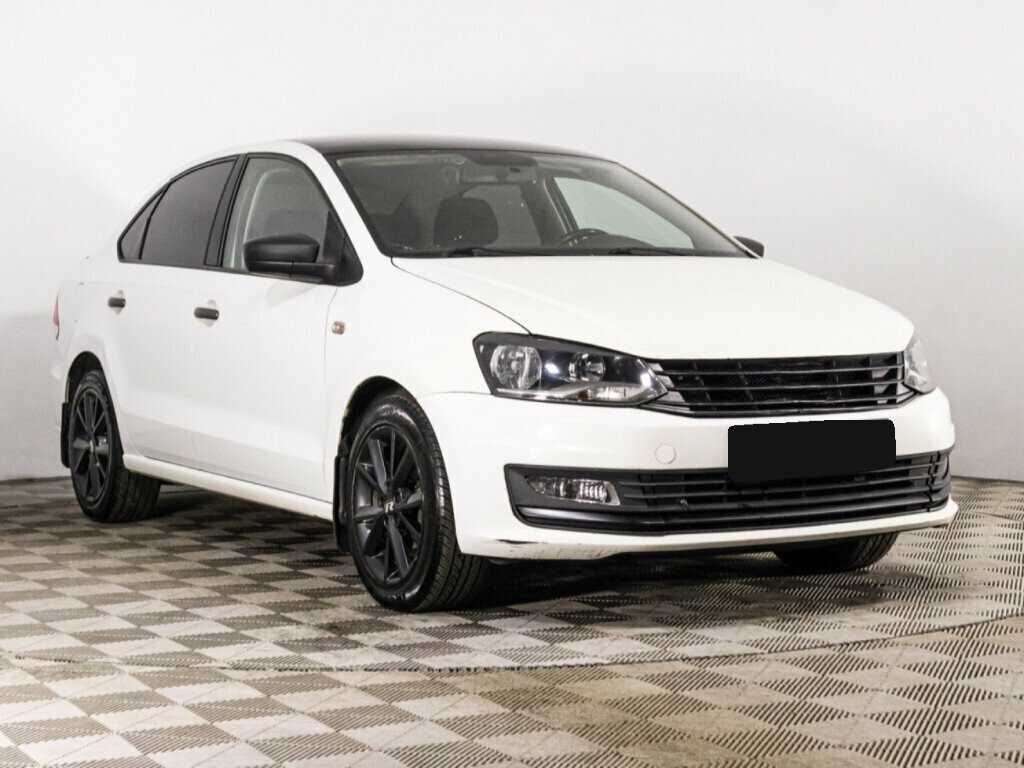 Купить Volkswagen Polo с пробегом. Фото: #2