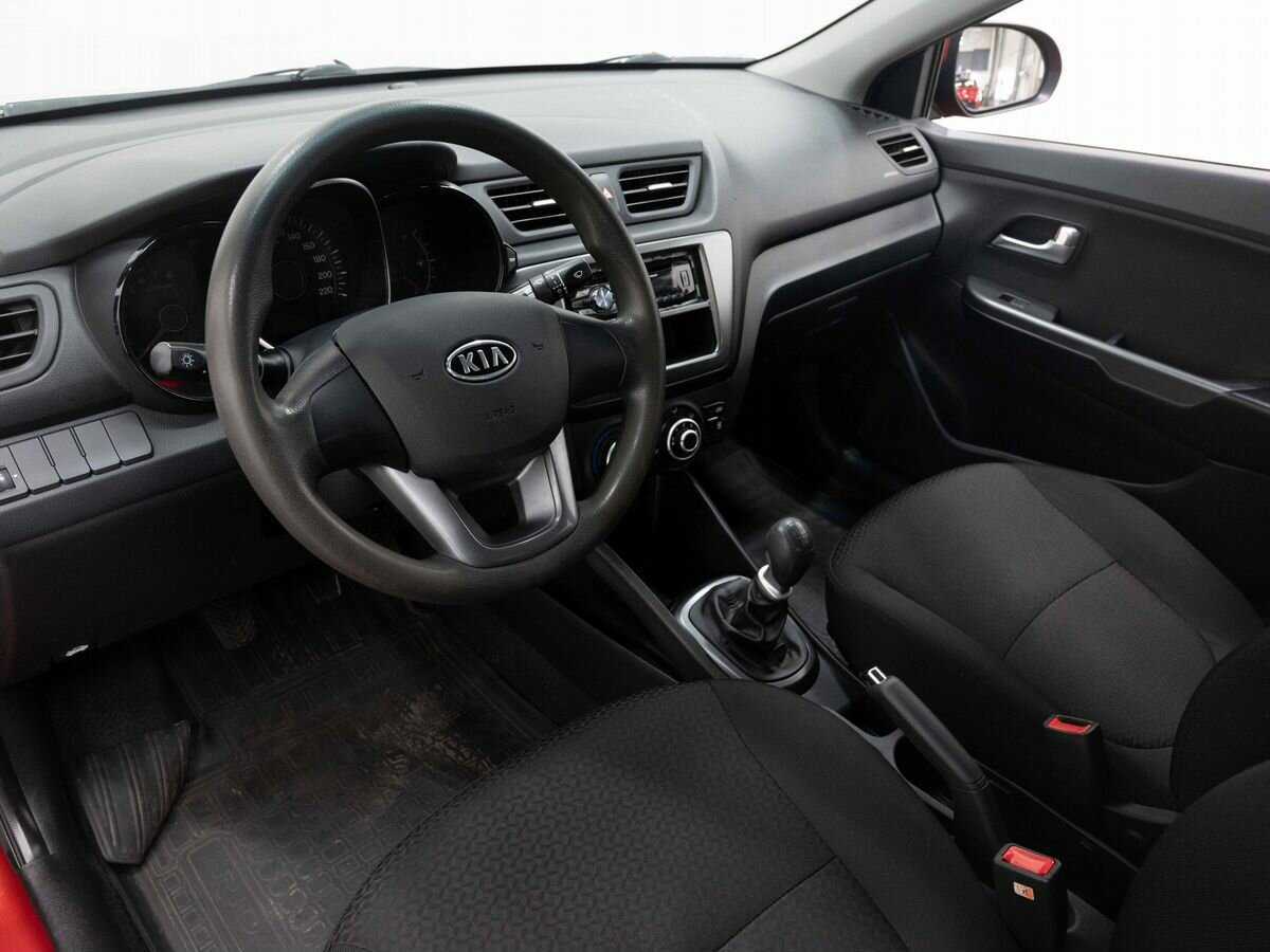 Купить Kia Rio с пробегом. Фото: #8