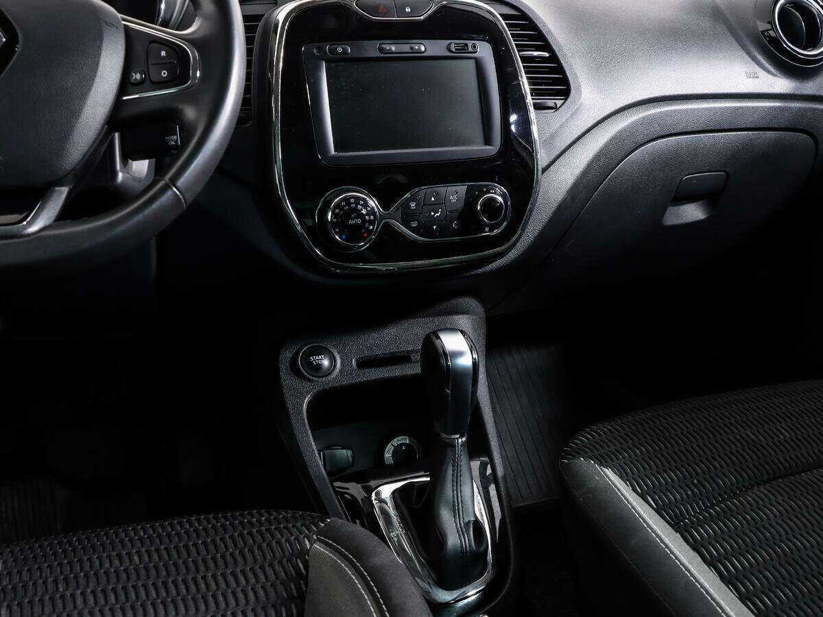 Купить Renault Kaptur с пробегом. Фото: #9